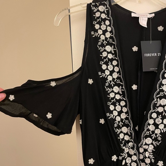 Forever 21 dress - Picture 2 of 3